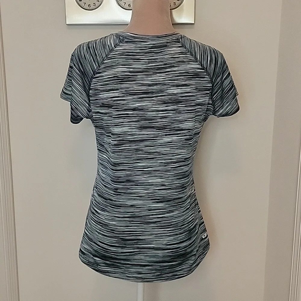 RBX Performance V-Neck Athletic Top, Size M, Blue, Gray, White & Black.  EUC! - Picture 4 of 6